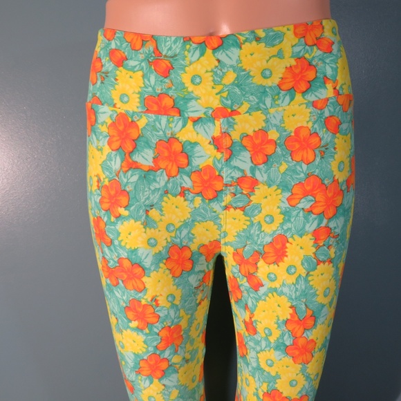 LuLaRoe leggings in floral print - Picture 2 of 5